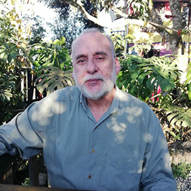 Dr. Alfredo Seoane Flores